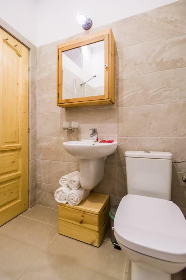 Deer Apartment Брашов Екстериор снимка